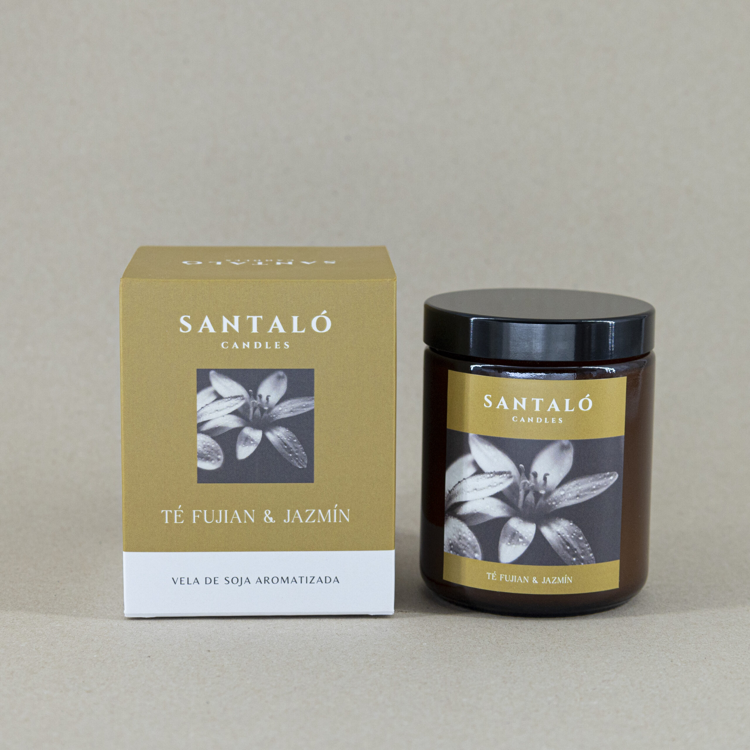 Vela aromática de cera de soja en recipiente de vidrio, con una duración de 50 horas. Aroma Té Fujian y jazmín